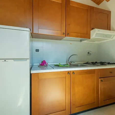 Kamp alanı Villaggio Mare Riotorto